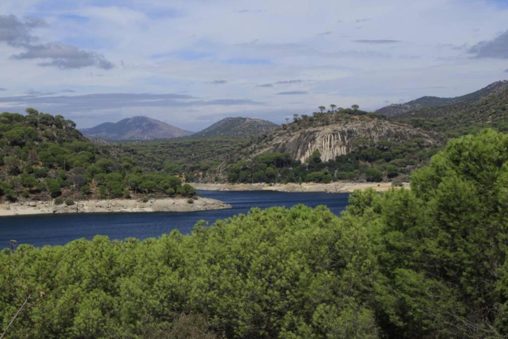 Vila La Casita De Noe Con Vista Al Pantano De San Juan San Martín de Valdeiglesias Exteriér fotografie